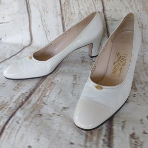 Womens Vtg Salvatore Ferragamo 10AAA Leather Heels Made in Italy White
